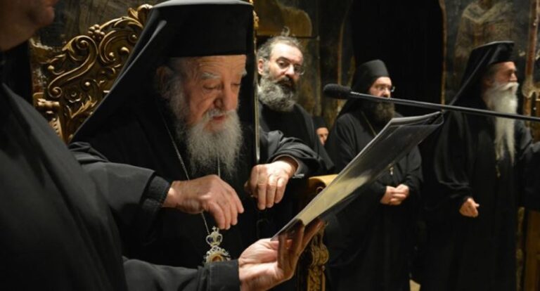 Εκοιμήθη ο Μητροπολίτης Αιτωλίας που νοσούσε ανεμβολίαστος από κορωνοϊό