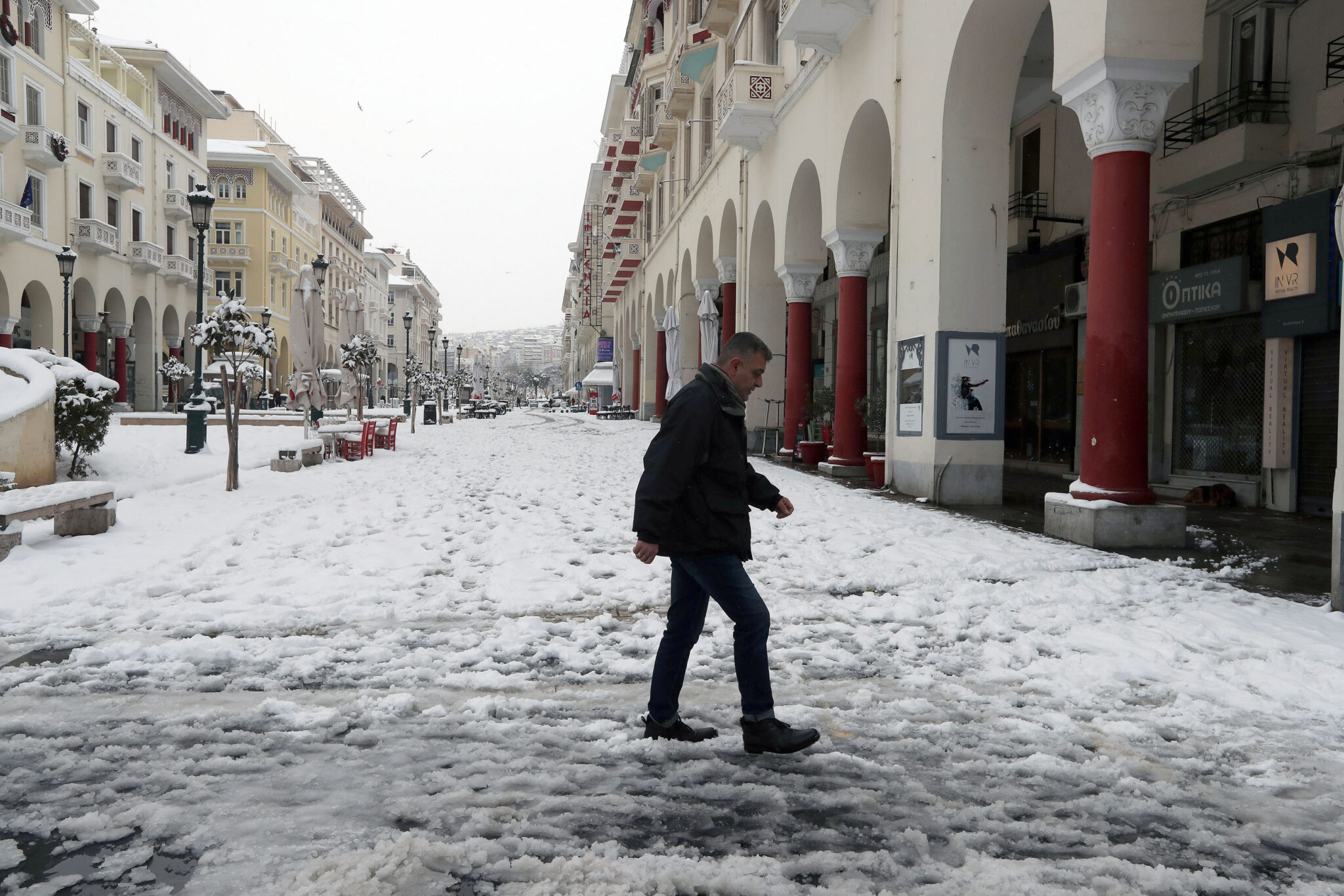 Χαμός στο twitter :"Ξέχασαν να βάλουν το καμία μπροστά από την Ελπίδα"