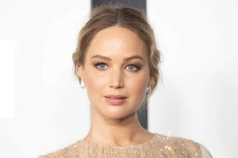 Jennifer Lawrence: έγινε για πρώτη φορά μητέρα