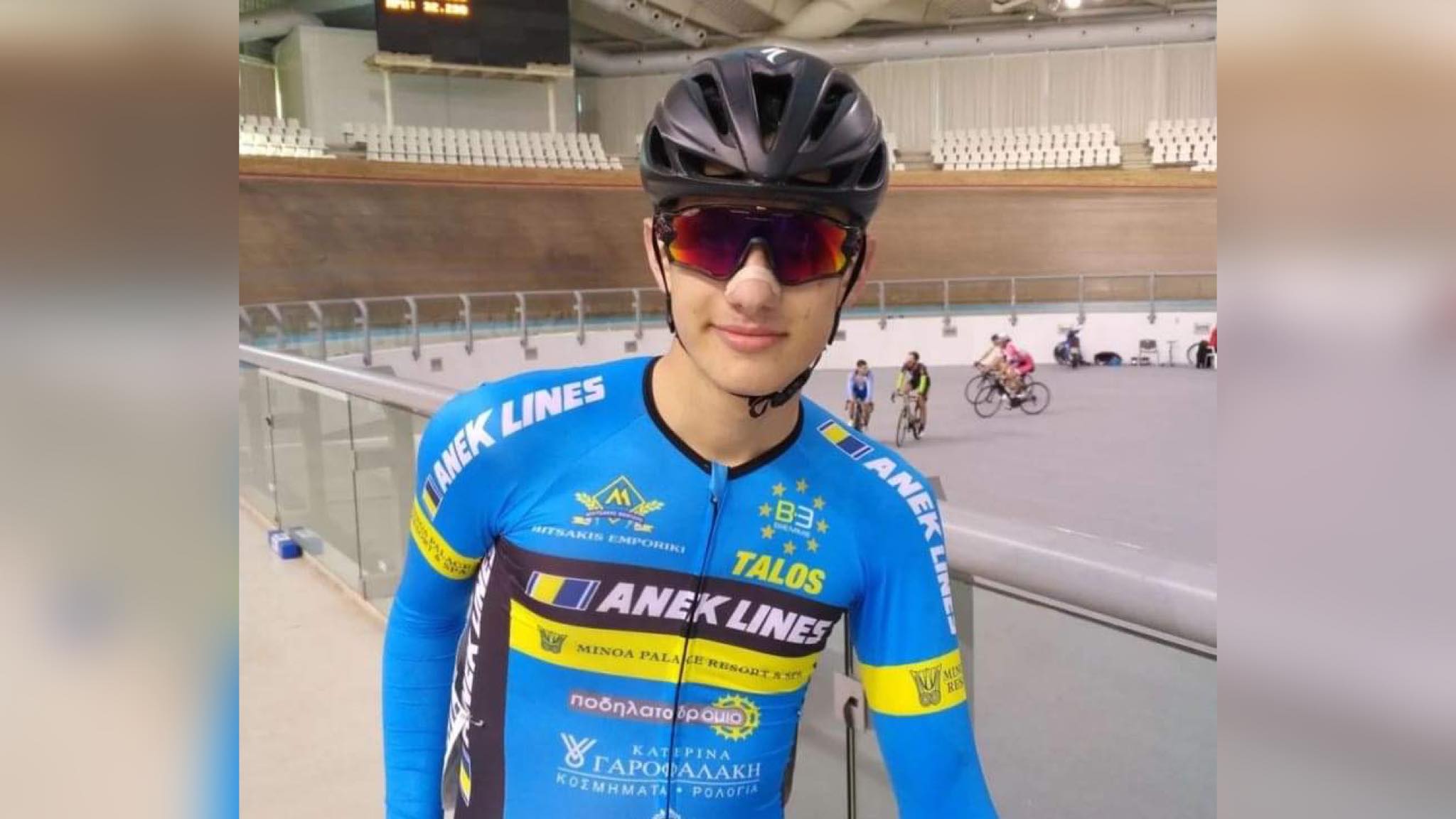 «Πέθανε στα χέρια μου»: Θρήνος για τον 22χρονο που καταπλακώθηκε από τοίχο