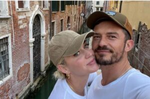 Katy Perry: Ποζάρει στην αγκαλιά του Orlando Bloom