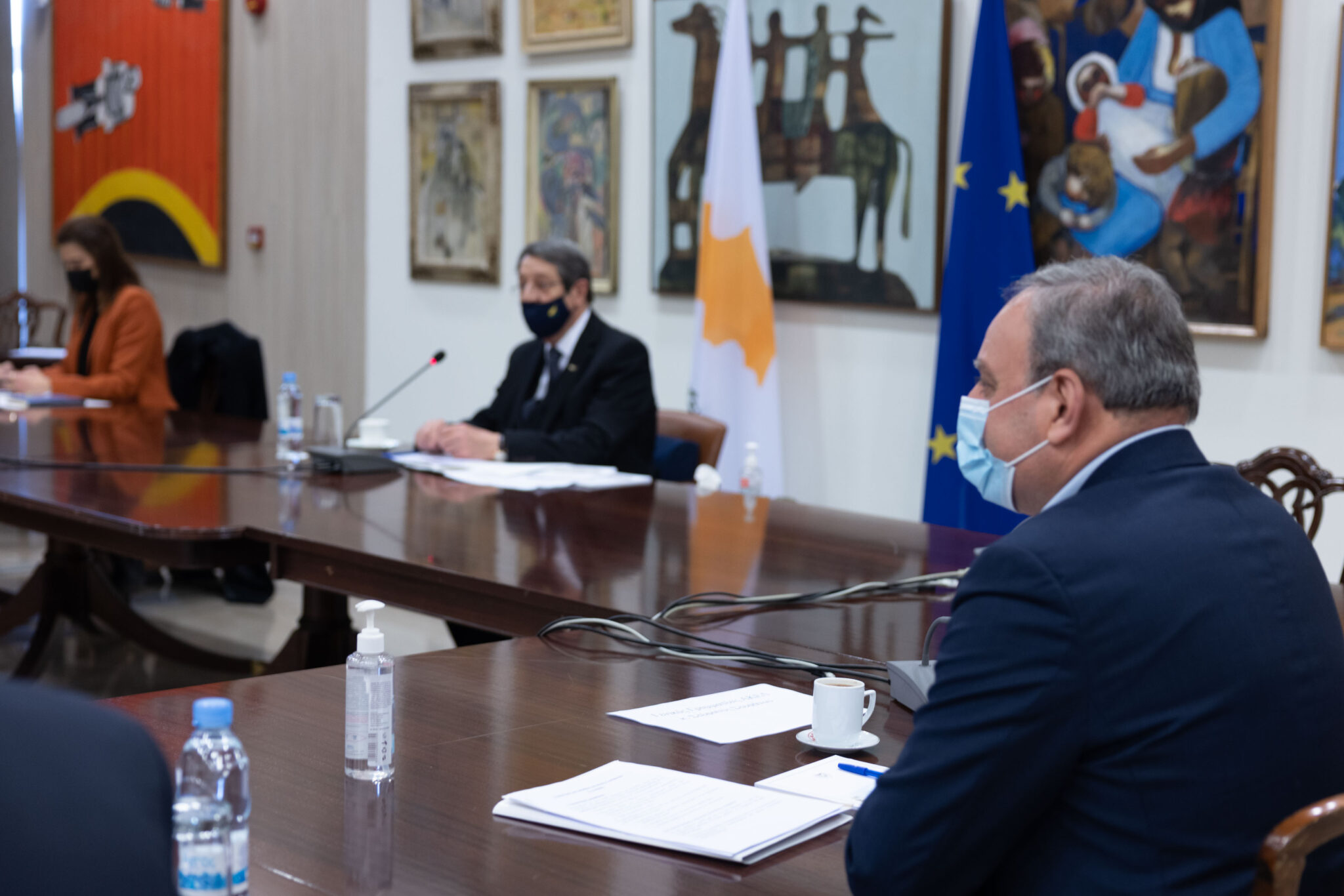 Επί τάπητος η ενεργειακή κρίση: Συνεργασία ΑΚΕΛ-Κυβέρνησης για αναζήτηση λύσεων