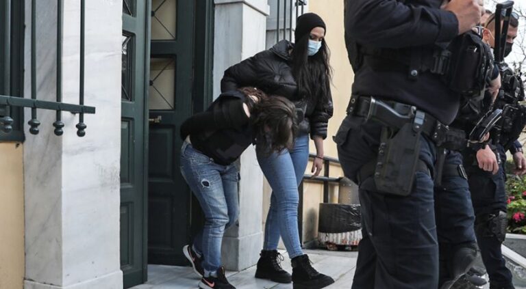 Μαρτυρικές στιγμές έζησε ο 7χρονος: «Του έκλεισα το στόμα με μονωτική ταινία»