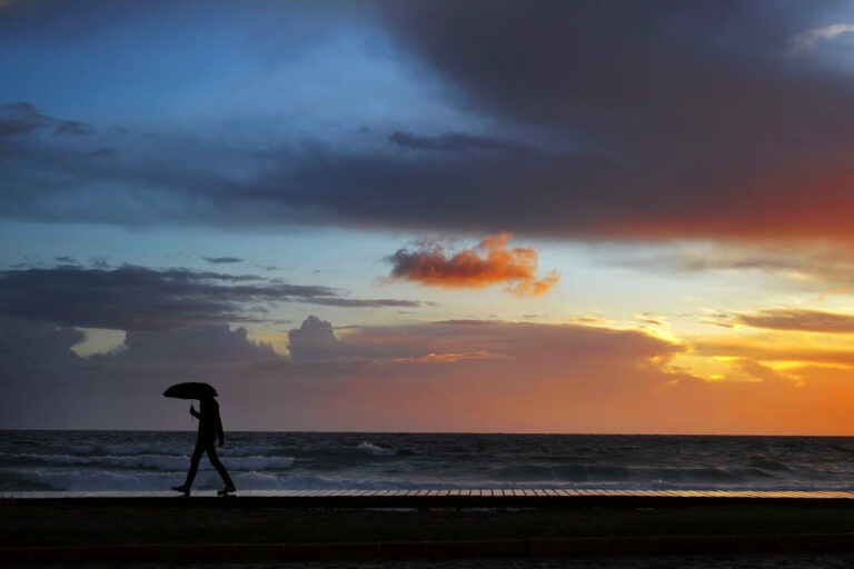 Που αναμένονται βροχές σήμερα: Aίθριο το σκηνικό του καιρού τις επόμενες ημέρες