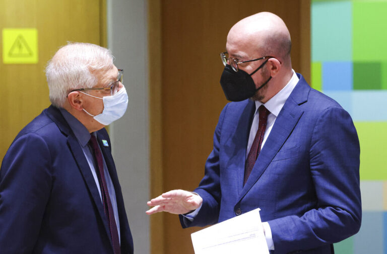 ΕΕ: Έτοιμο το πακέτο των κυρώσεων εναντίον Ρωσίας σε περίπτωση εισβολής