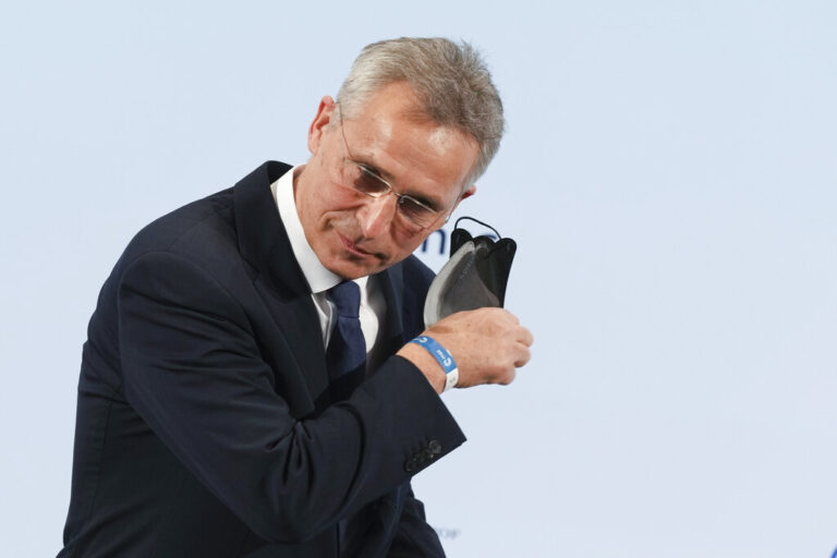 ΝΑΤΟ: «Το Ντονέτσκ και το Λουγκάνσκ είναι κομμάτι της Ουκρανίας»