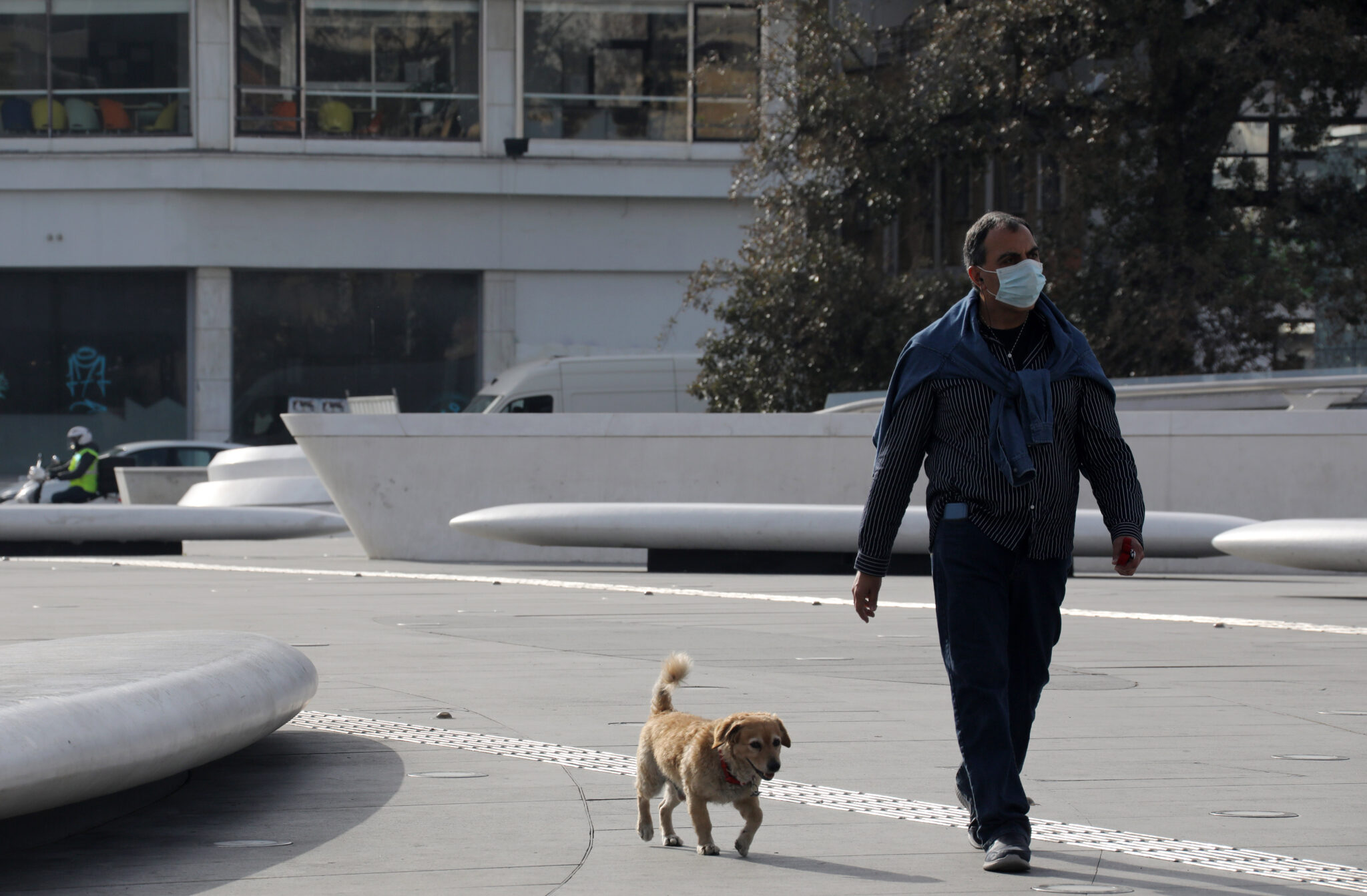 Μέτρα και χαλαρώσεις για έναν μήνα αποφασίζει την Τρίτη το Υπουργικό Συμβούλιο
