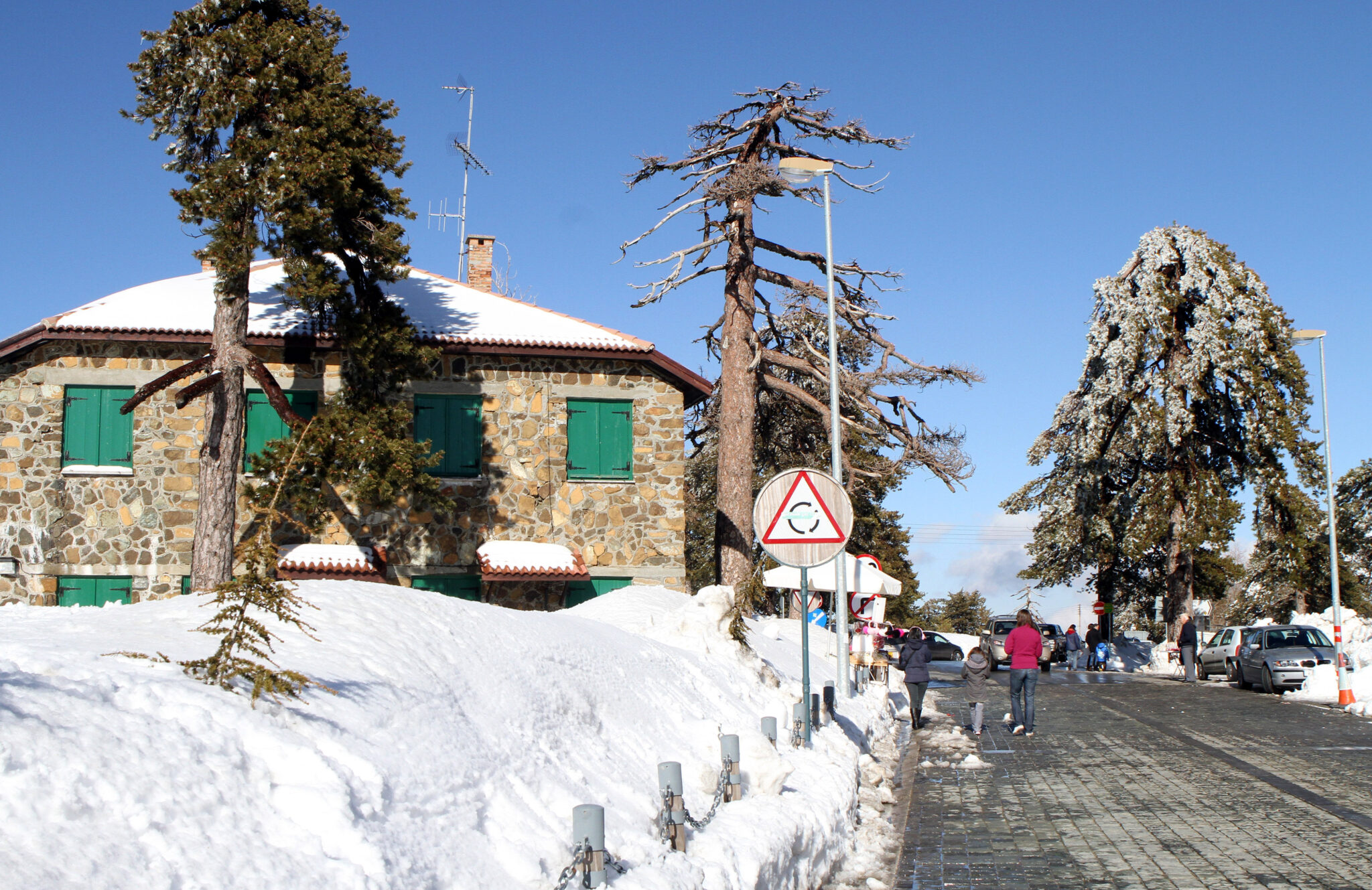 Σκέφτεσαι εκδρομή στο Τρόοδος: Αυτά είναι τα έκτακτα μέτρα που πρέπει να ξέρεις