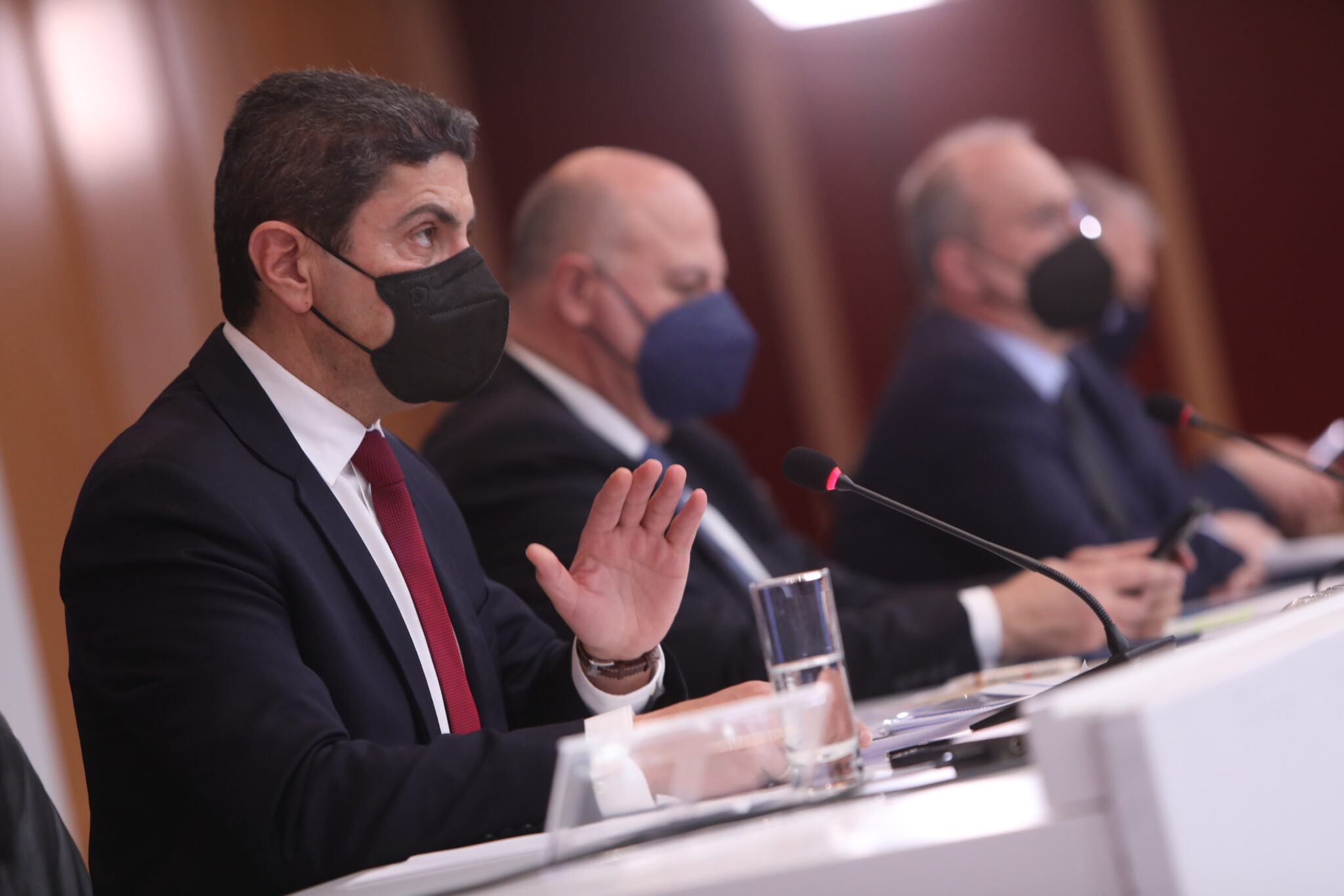 Κλείνουν όλοι οι οπαδικοί σύνδεσμοι στην Ελλάδα μέχρι τέλος Ιουλίου