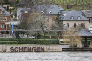 Αντιπαράθεση στη Βουλή για την ένταξη της Κύπρου στο σύστημα Σένγκεν