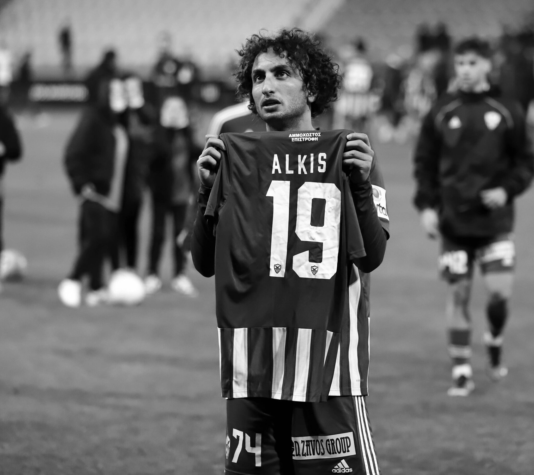 Σήκωσε φανέλα της Ανόρθωσης στη μνήμη του αδικοχαμένου Άλκη ο Ουάρντα (ΦΩΤΟ)