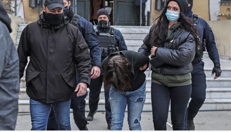 Ξέσπασε η γιαγιά του 7χρονου: "Δεν γίνεται να γέννησα ένα τέρας"