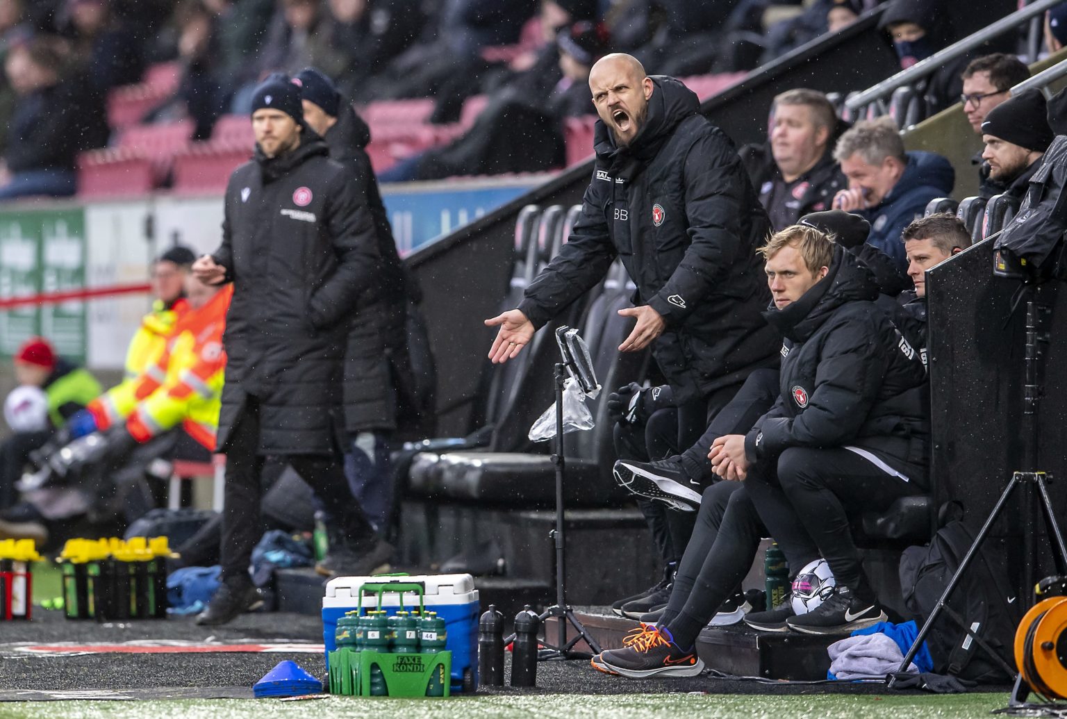 Βοηθός προπονητής Μίντιλαντ: «Να… ξυπνήσουμε κόντρα στον ΠΑΟΚ»