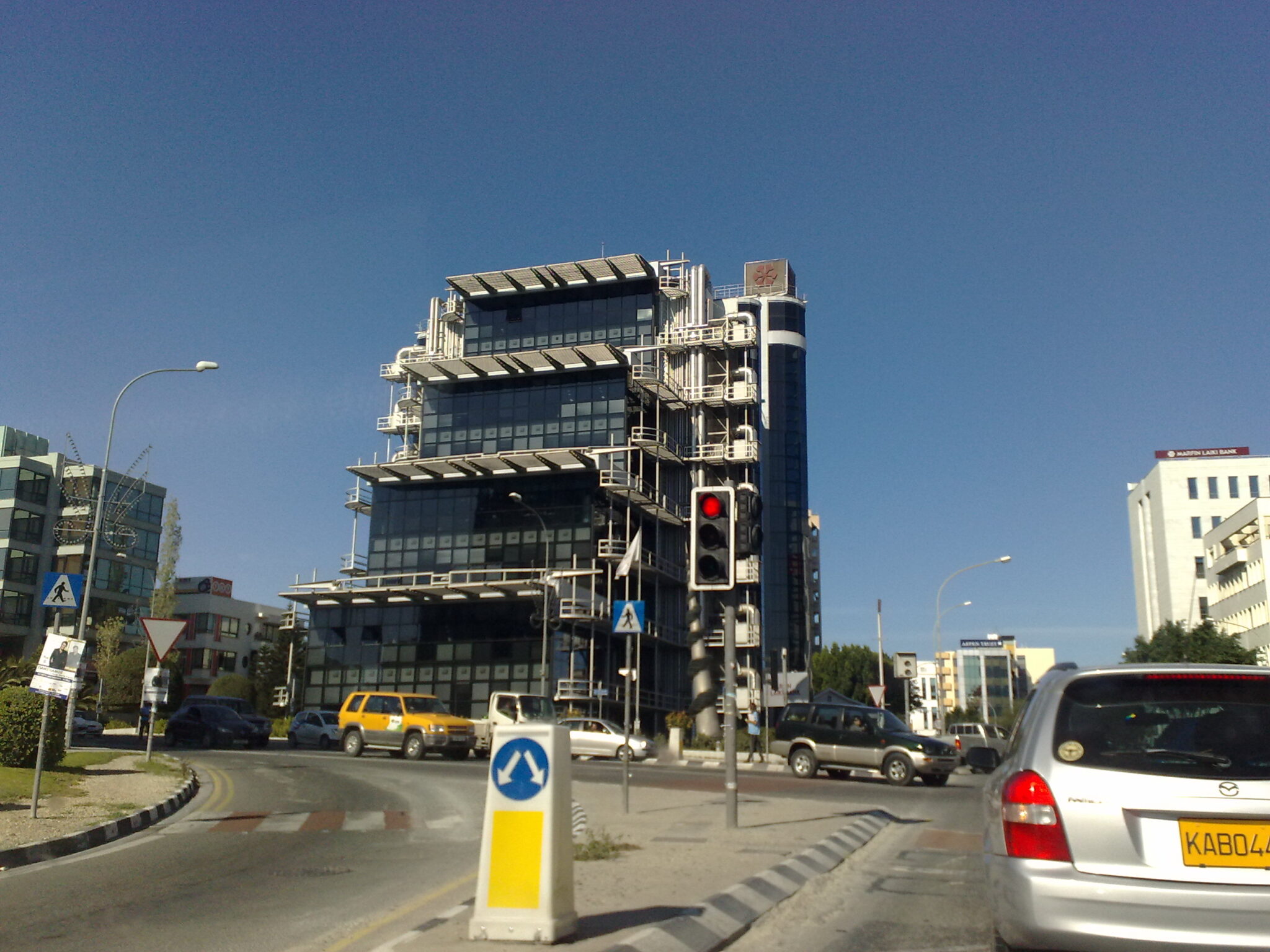 Επεισοδιακή καταδίωξη και σύλληψη οδηγού που "πετούσε" στον αυτοκινητόδρομο