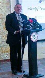 Ο Δρ. Χρίστος Μηνά Επιστημονικός Διευθυντής του Μακαρείου Νοσοκομείου