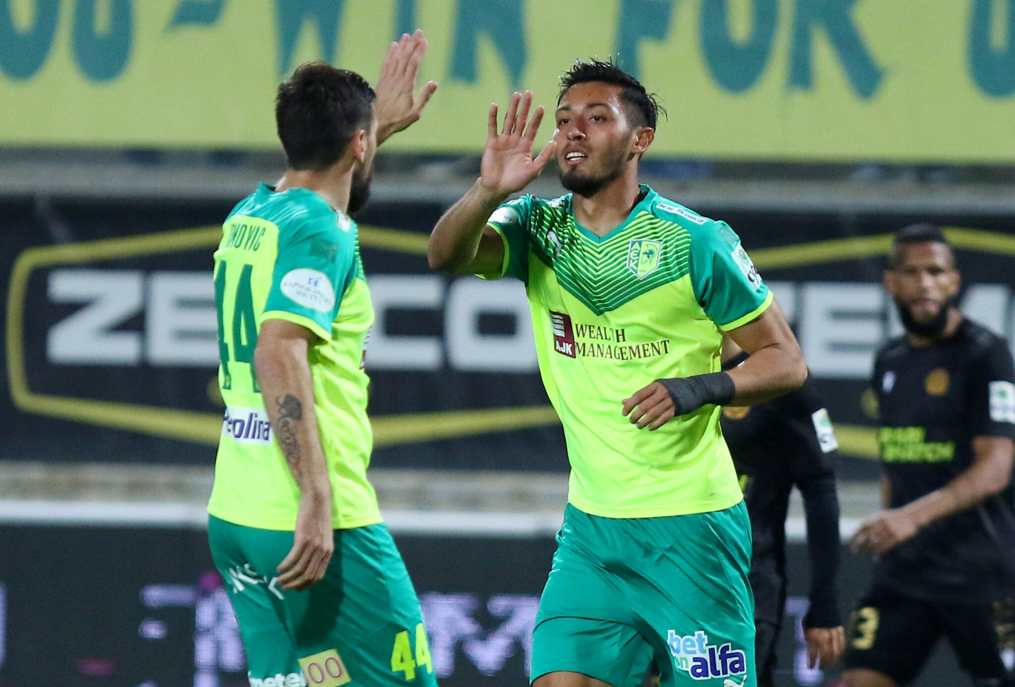 «Τούμπαρε» την ΑΕΛ και επέστρεψε στις νίκες η ΑΕΚ (ΦΩΤΟ & ΒΙΝΤΕΟ)