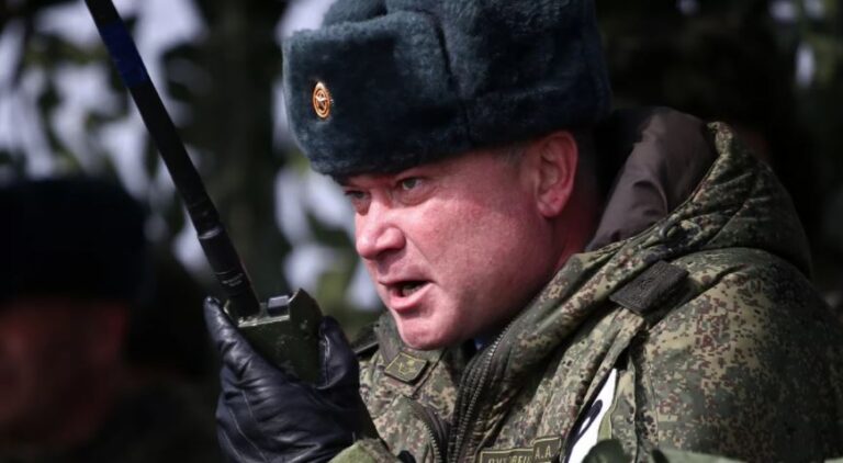 Νεκρός από πυρά Ουκρανού ελεύθερου σκοπευτή έπεσε κορυφαίος στρατηγός του Πούτιν