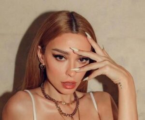 Οι fans της Φουρέιτα της ετοίμασαν μια έκπληξη για τα γενέθλια της (βίντεο)