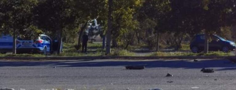 Νεκρός σε όχημα στο ΓΣΠ, αστυνομικοί απέκλεισαν το χώρο στάθμευσης (ΦΩΤΟ)