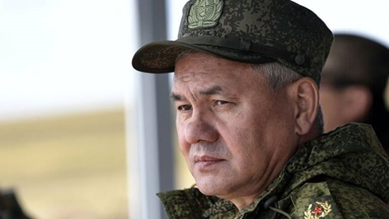 "Άφαντος" ο Ρώσος ΥΠΑΜ: "Έχει δουλειές", απαντά το Κρεμλίνο (ΒΙΝΤΕΟ)