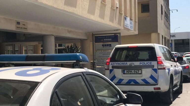 Στο κελί για τέσσερις ημέρες η 35χρονη ύποπτη ότι "ξάφρισε" λογιστικό γραφείο