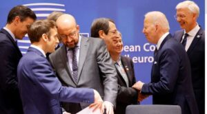 Δεν υιοθετούν νέες κυρώσεις κατά της Μόσχας οι "27"