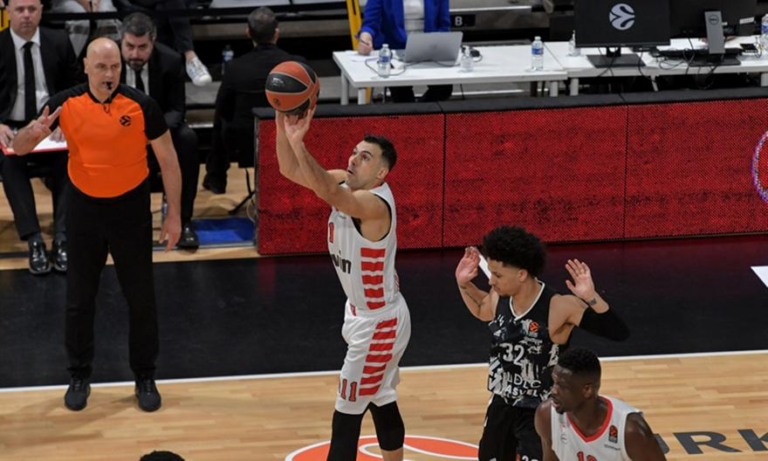 Ξανάγινε… Ολυμπιακός και «κλείδωσε» το πλεονέκτημα έδρας