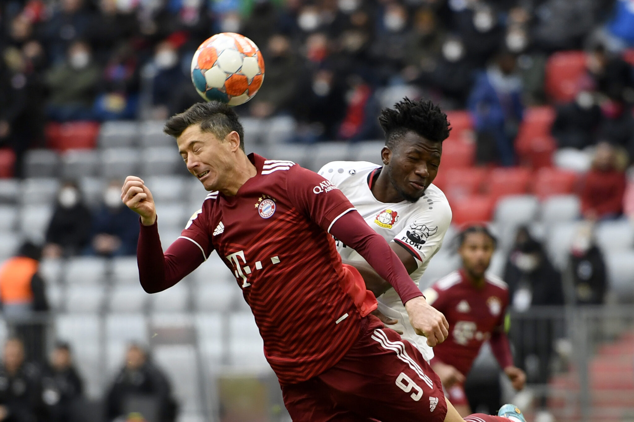 «Φρέναρε» τη Μπάγερν η Λεβερκούζεν, «παρέλαση» της Άιντραχτ στο Βερολίνο