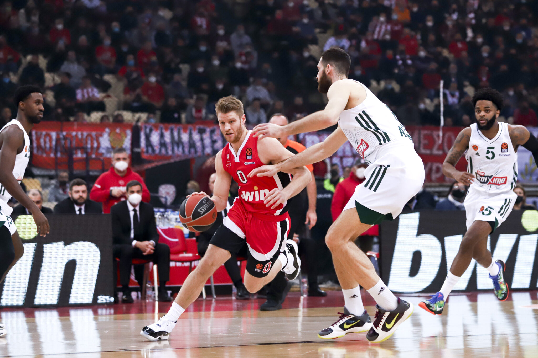 Οδοστρωτήρας Ολυμπιακός, ισοπέδωσε με «κατοστάρα» τον ανύπαρκτο Παναθηναϊκό