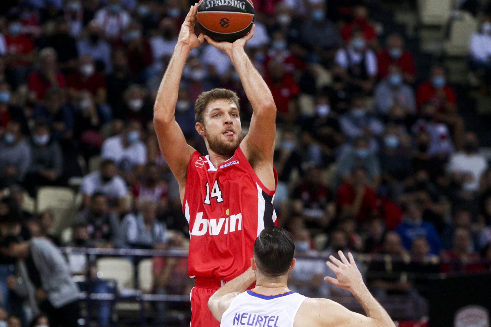 MVP της αγωνιστικής στην Ευρωλίγκα ο Βεζένκοφ