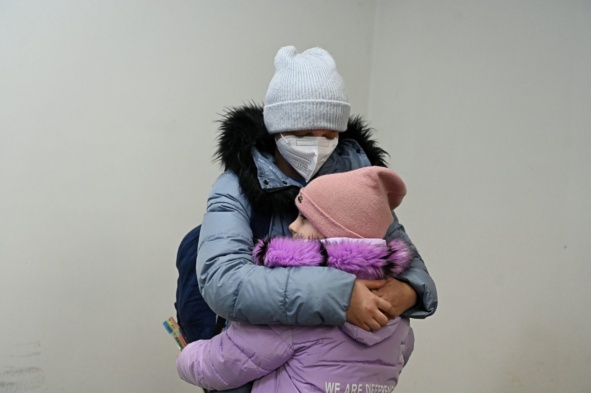 Πρώτη η Κύπρος ανοίγει την αγκαλιά της για τα παιδιά της Ουκρανίας με καρκίνο