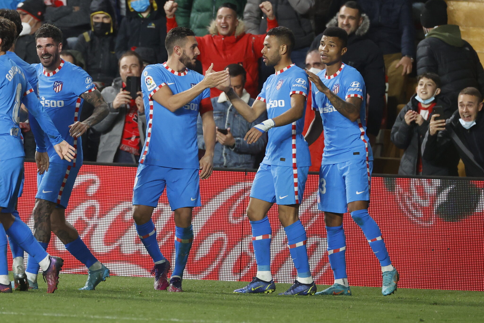 Με… φόρα από το «Ολντ Τράφορντ» πέρασε και από το «Βαγιέκας» η Ατλέτικο Μαδρίτης