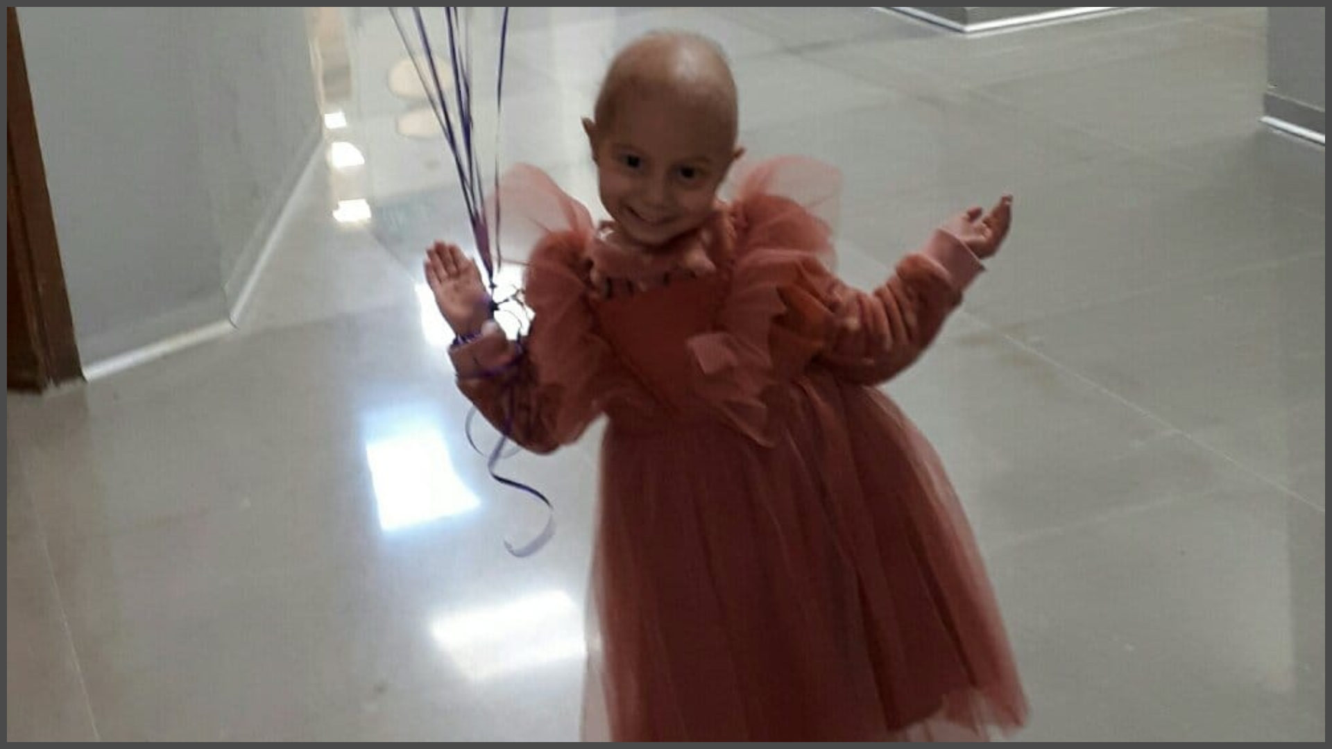 Η μικρή Εβελίνα δίνει μάχη με τον καρκίνο και εσύ μπορείς να τη βοηθήσεις!