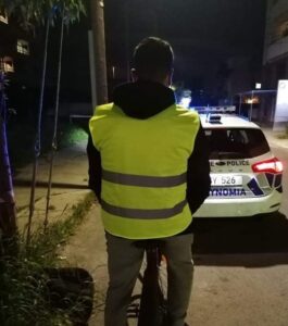 Δωρεάν φωσφορούχα γιλέκα προσφέρει η Αστυνομία