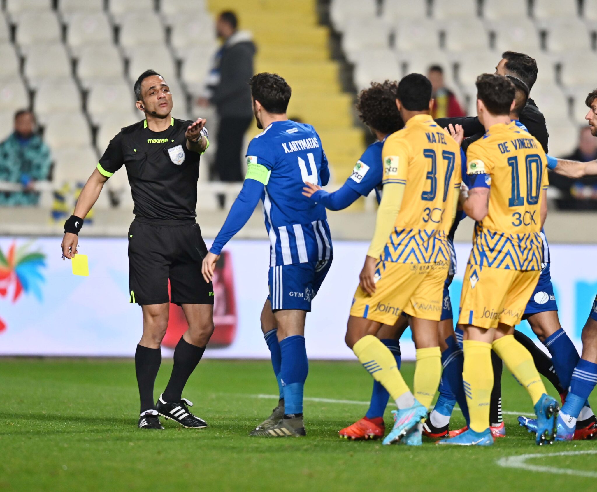 Μάριος Χριστοφόρου στο Ανόρθωση-ΑΠΟΕΛ, με Ιταλό στο VAR