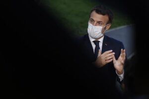 "Hλεκτροσόκ" για το ΝΑΤΟ η ουκρανική κρίση, λέει ο Μακρόν