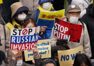 Κι άλλες κυρώσεις κατά Ρώσων και Λευκορώσων από την Ιαπωνία