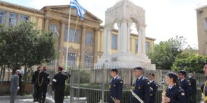 Εορτασμοί 25ης Μαρτίου στην Κύπρο: Πανηγυρικές Δοξολογίες και παρελάσεις