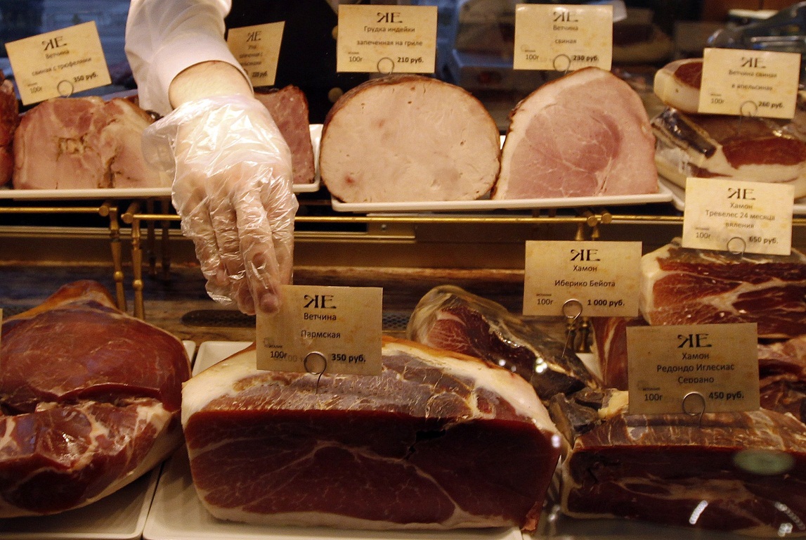 Ράλι στις τιμές πρώτων υλών: "Αγώνας" για μείωση της επιβάρυνσης του καταναλωτή