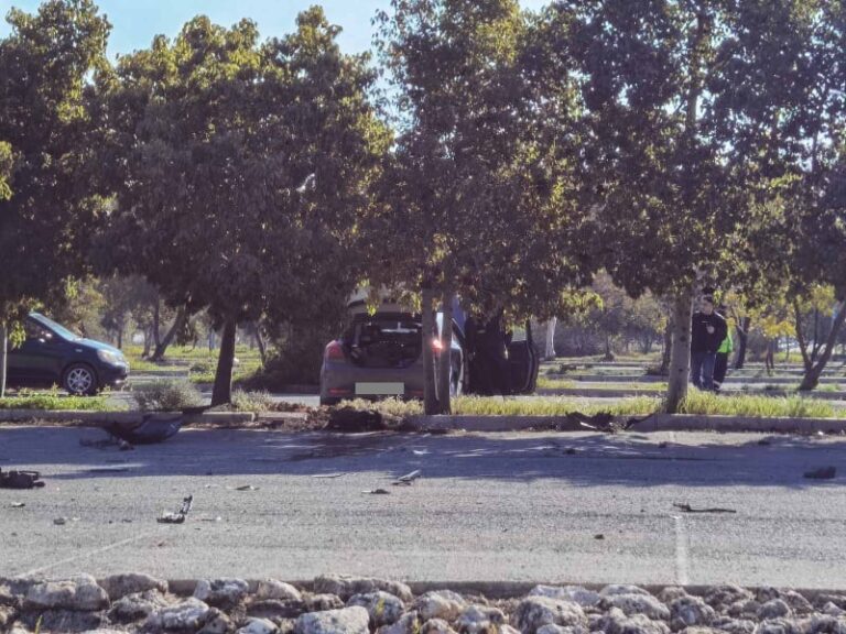 Έρευνες για τα αίτια της τραγωδίας: Νεκρός στο όχημά του 38χρονος (ΒΙΝΤΕΟ)