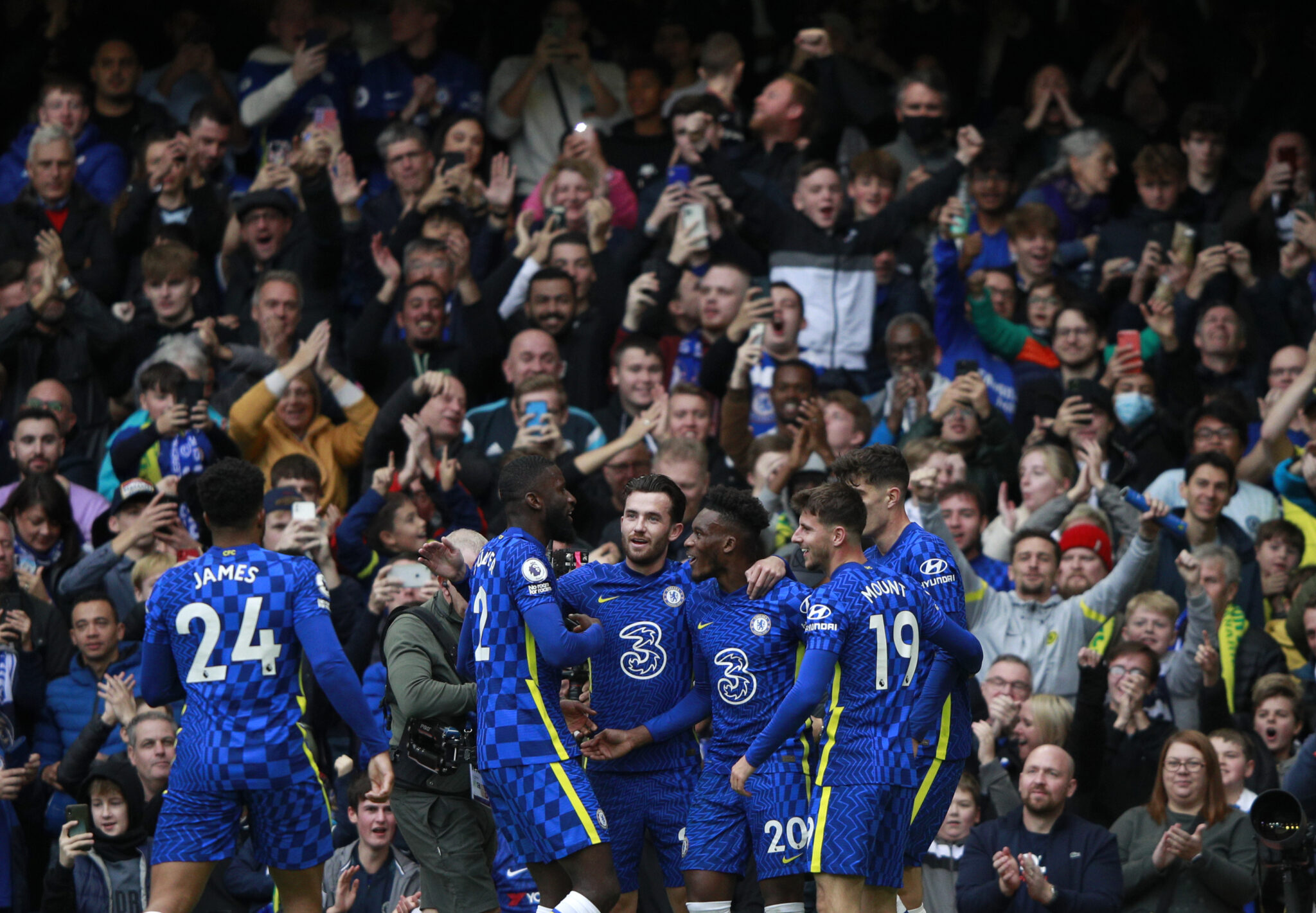 «Καταιγιστική» η Τσέλσι, με την… αύρα του Έρικσεν η Μπρέντφορντ