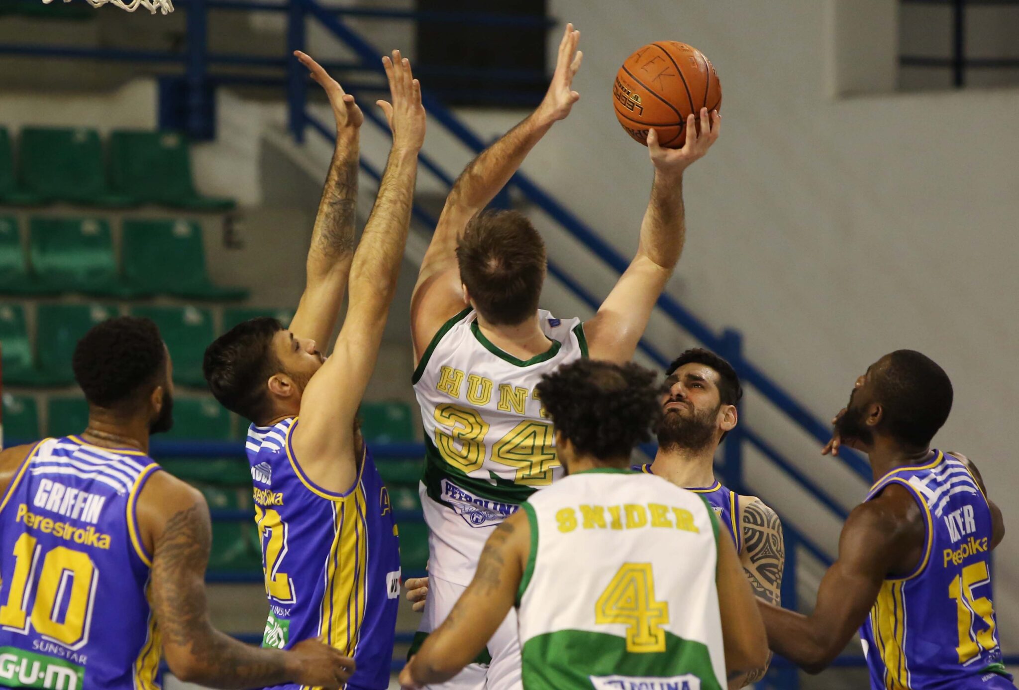 ΑΠΟΕΛ και Αχιλλέας προκρίθηκαν στα ημιτελικά του Κυπέλλου ΟΠΑΠ Βasket League