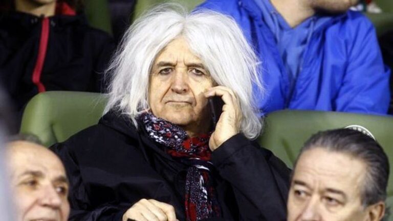 O Καρβέλας έγινε πατέρας για τρίτη φορά στα 70 του! Αυτή είναι η σύντροφός του