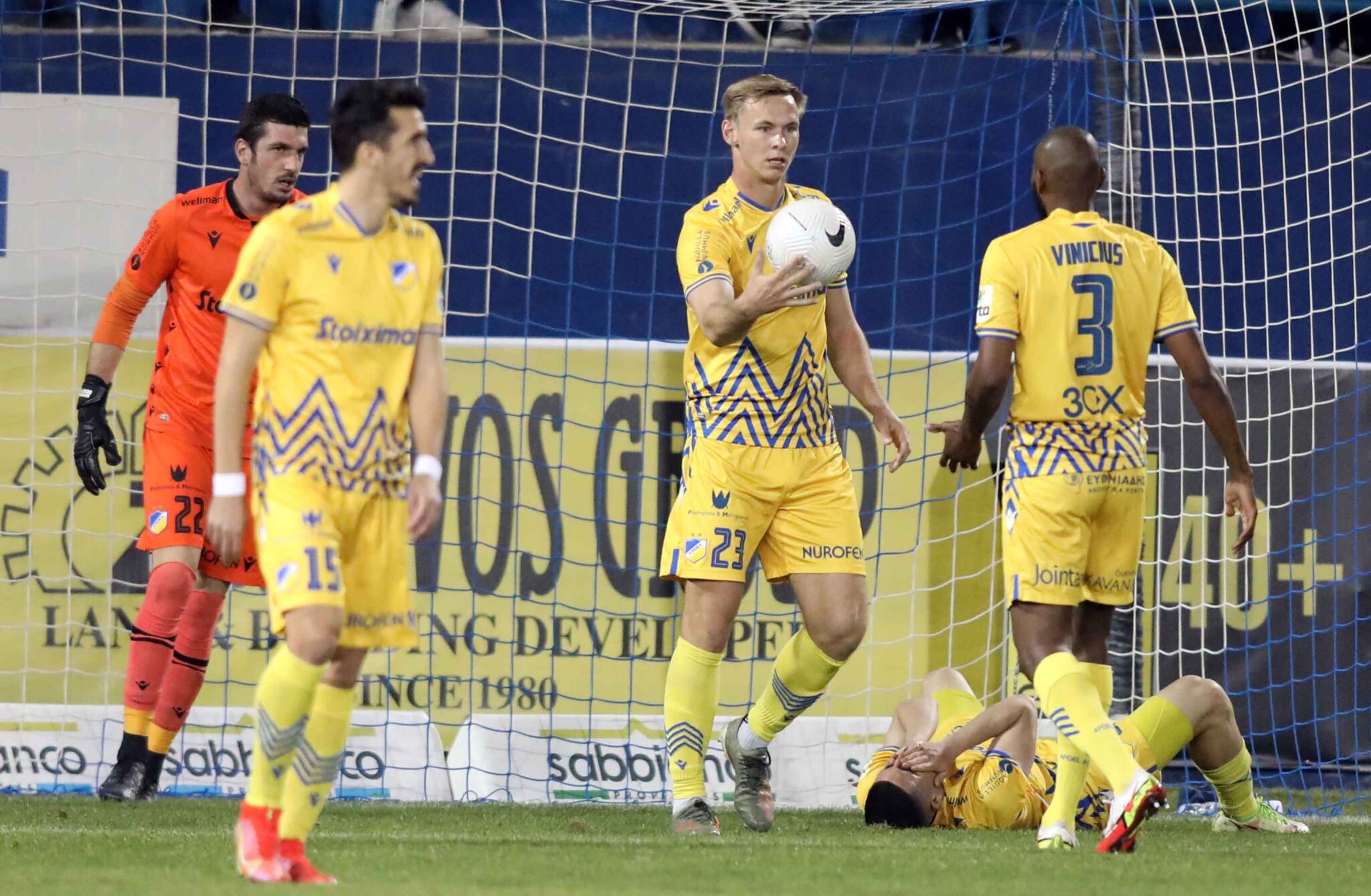 «Πισωγύρισμα» με μια βαριά ήττα για τον ΑΠΟΕΛ