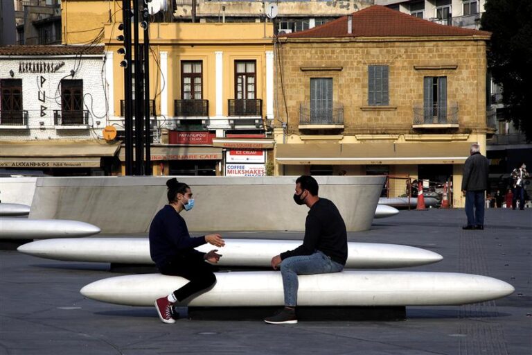 Κι άλλες χαλαρώσεις ενόψει Πάσχα: Στον Χατζηπαντέλα οι εισηγήσεις ειδικών (VID)