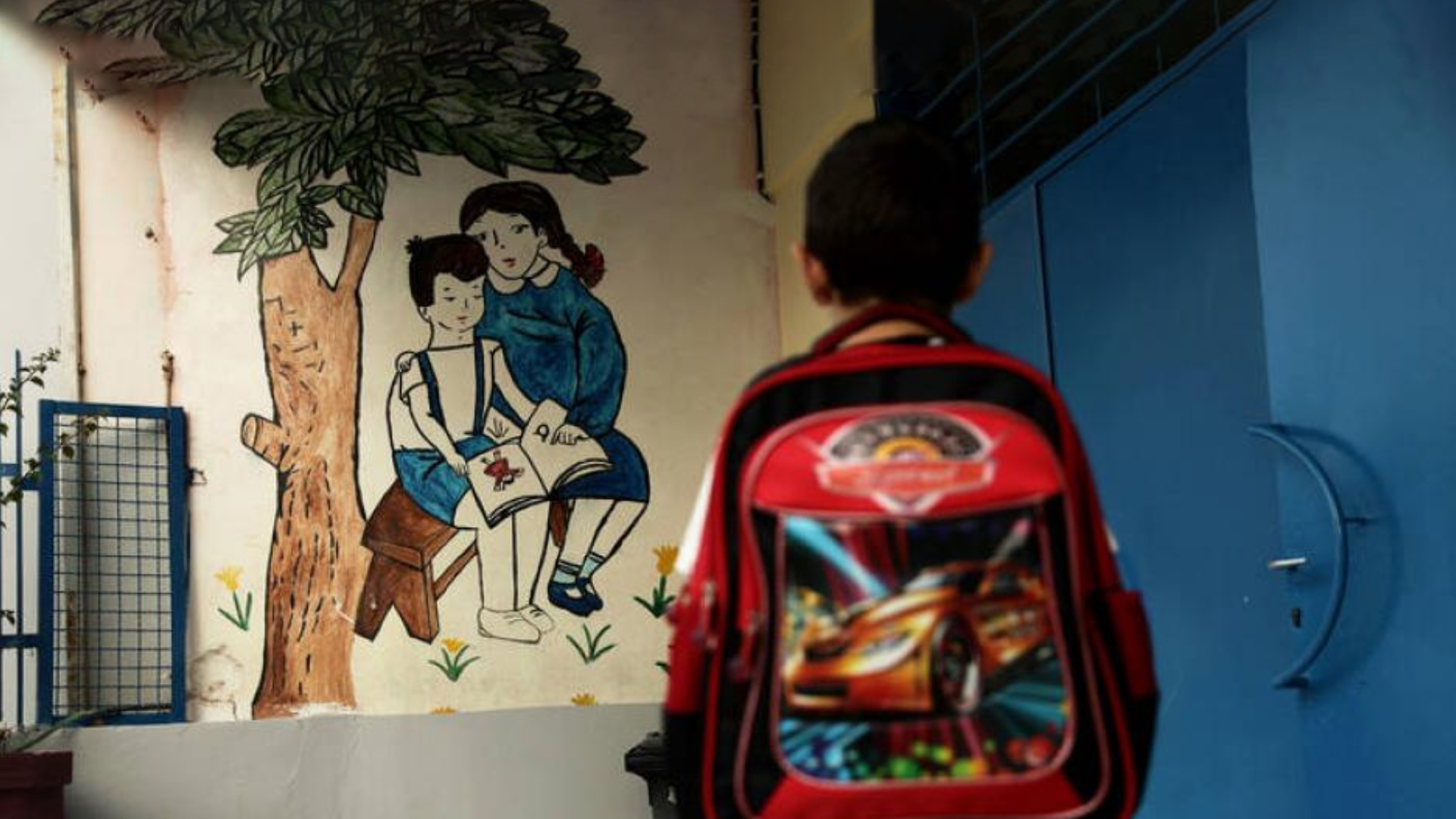 "Αλλοπρόσαλλες προσεγγίσεις" λένε οι εκπαιδευτικοί και προειδοποιούν με μέτρα