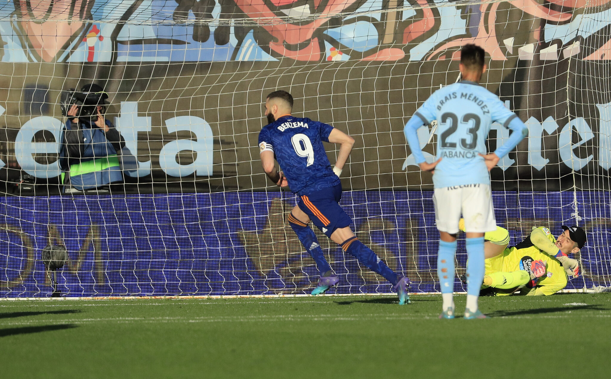 «Διπλό» της Ρεάλ με… τρία πέναλτι και στο +12