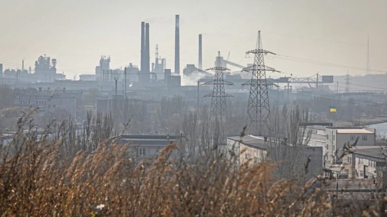 Οι ΗΠΑ εξοπλίζουν το Κίεβο και η Ρωσία απειλεί με χτύπημα αμερικανικών στόχων