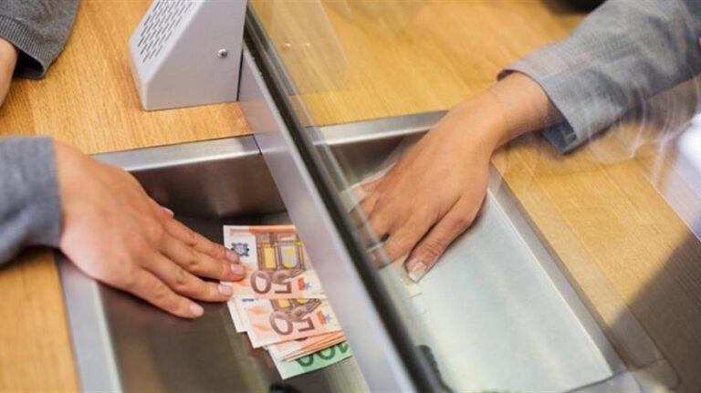 Ο ΣΥΚΑΛΑ πήρε διαβεβαίωση από τον ΠτΔ ότι θα υπάρξει εκταμίευση και το 2026