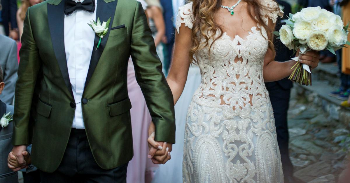 Δεξιώσεις και ακρίβεια: Ποιος θα πληρώσει τελικά τη… "νύφη";